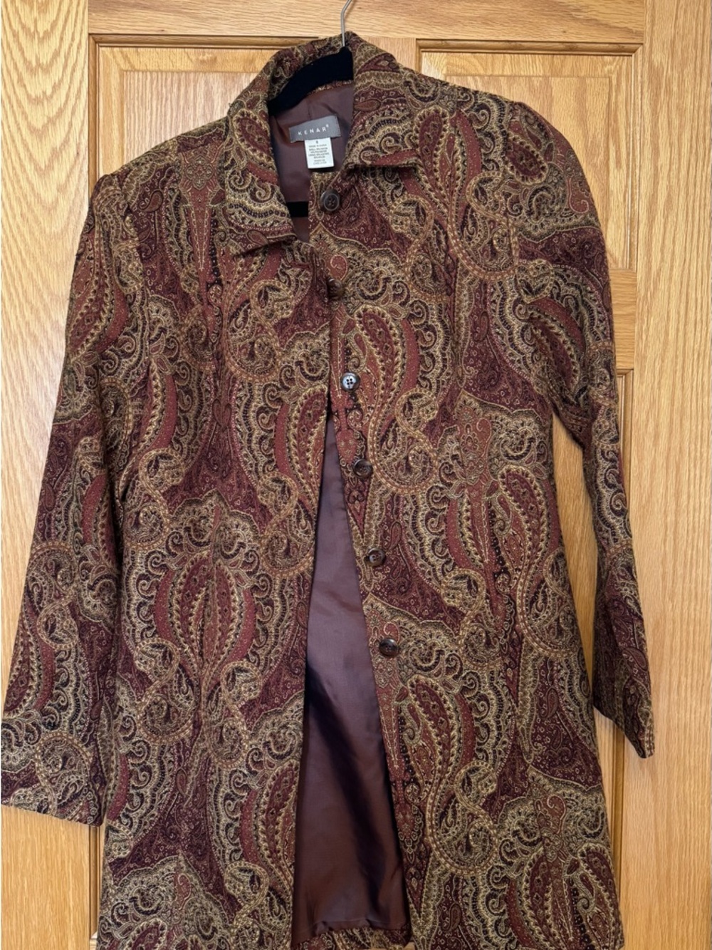 Kenar Women's Paisley Button-Front Coat in Burgundy